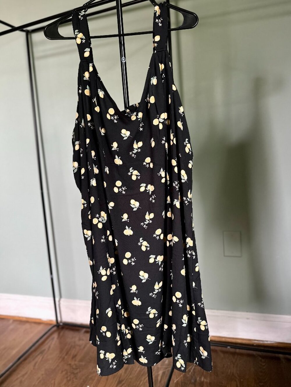 NWT Torrid Lotto Lemons V-Neck Mini Dress-Size 4